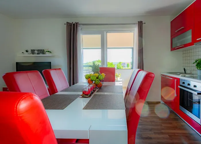 Lorema-pet Friendly On 5000 Sqm Garden,pool, Jacuzzi, Billiard&ps5 *