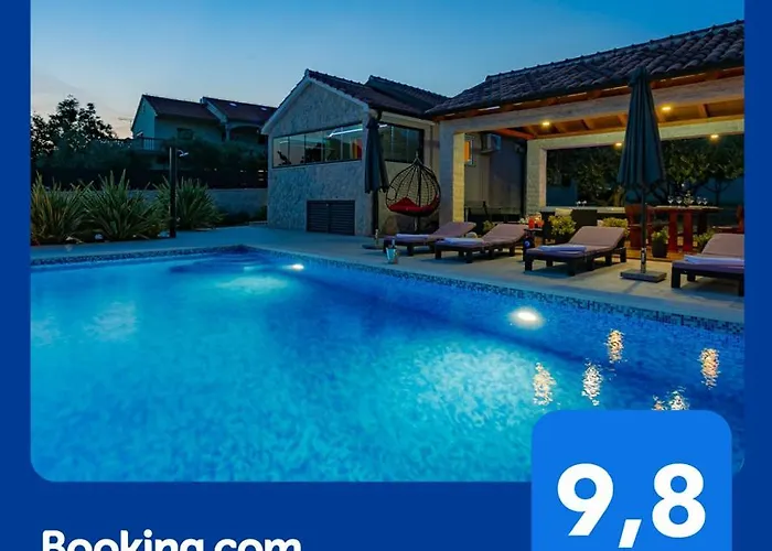Lorema-pet Friendly On 5000 Sqm Garden,pool, Jacuzzi, Billiard&ps5 *